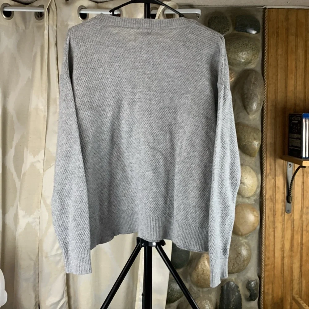 Stars Above Women’s Large Pullover Sweater - Picture 3 of 6